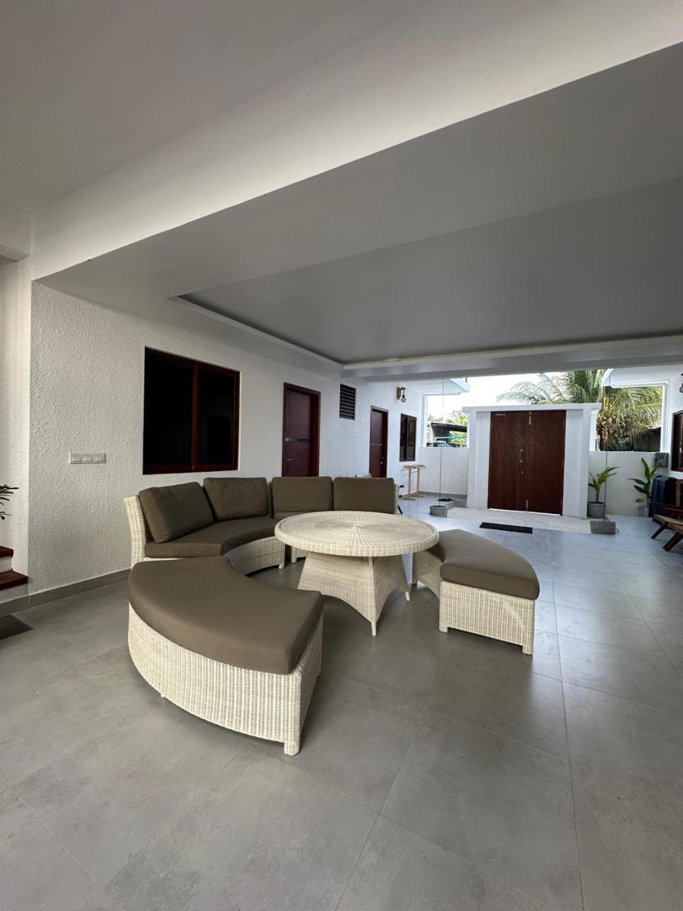 Club Kaafu Maldives Hotel Dhiffushi Exterior photo